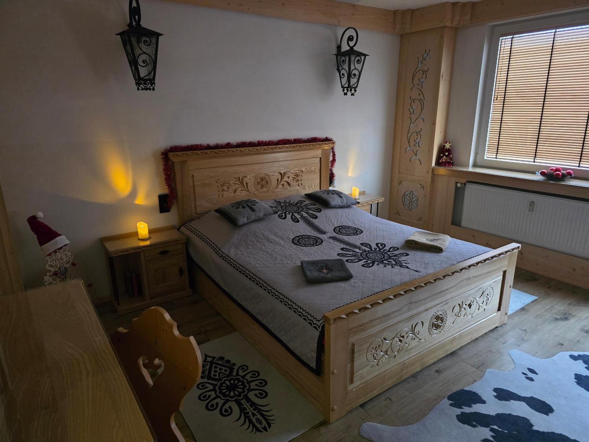 Apartament Zakopane Utrzymany W Stylu Goralskiej Chaty ภายนอก รูปภาพ